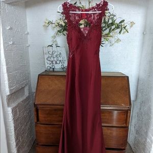 Burgundy Prom/Formal Gown
